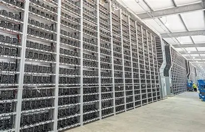 Solar-powered Bitcoin mining farm in Chihuahua, Mexico utilizing advanced green energy solutions